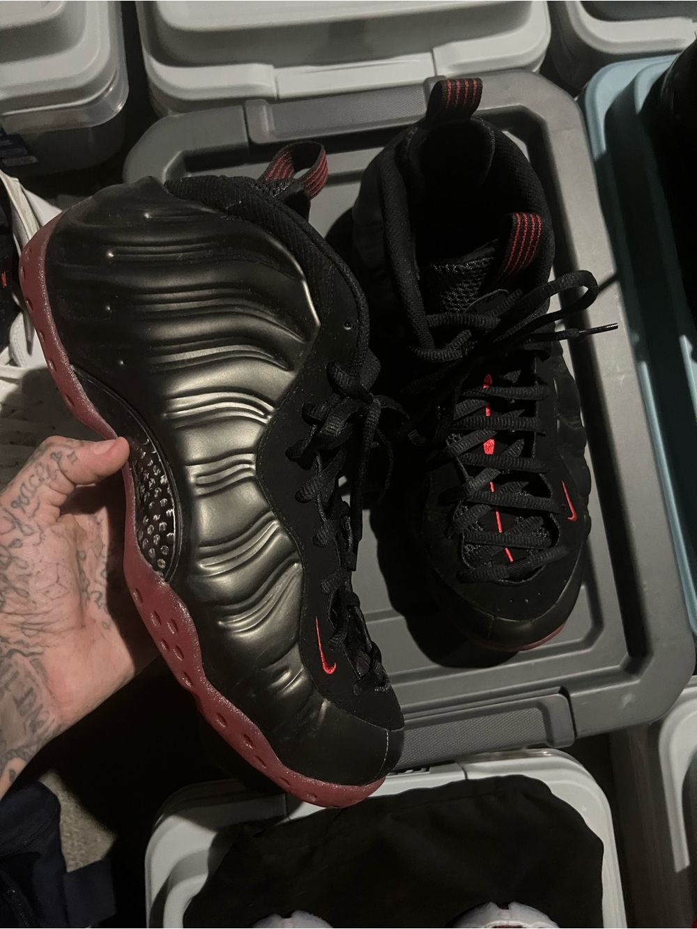 Sz 12 Nike Men’s Black/Red Foamposite Athletic Shoes